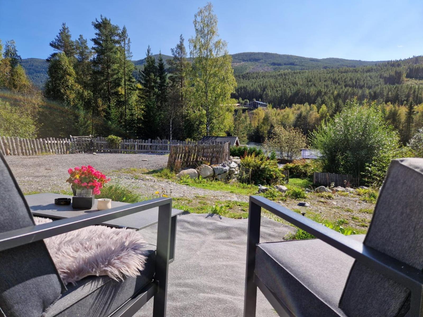 Holiday Raustua Cabin Gol Bagian luar foto