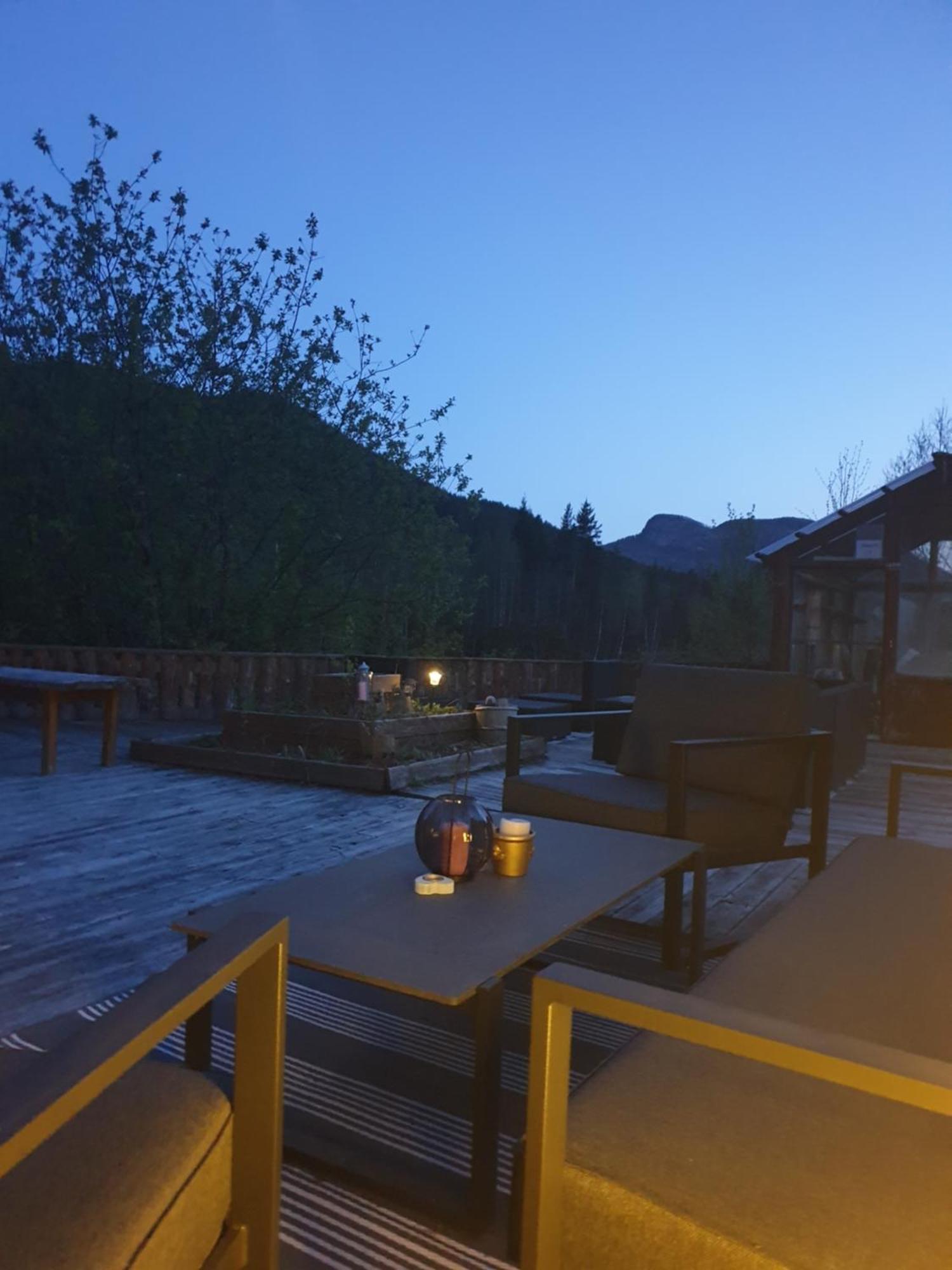 Holiday Raustua Cabin Gol Bagian luar foto